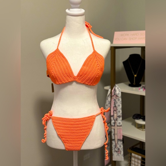 Skims Crochet Triangle bikini top Swimwear Size 4x NWT - Picture 6 of 10